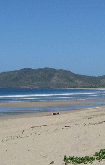 Playa-Grande-Guanacaste Surfing in Tamarindo